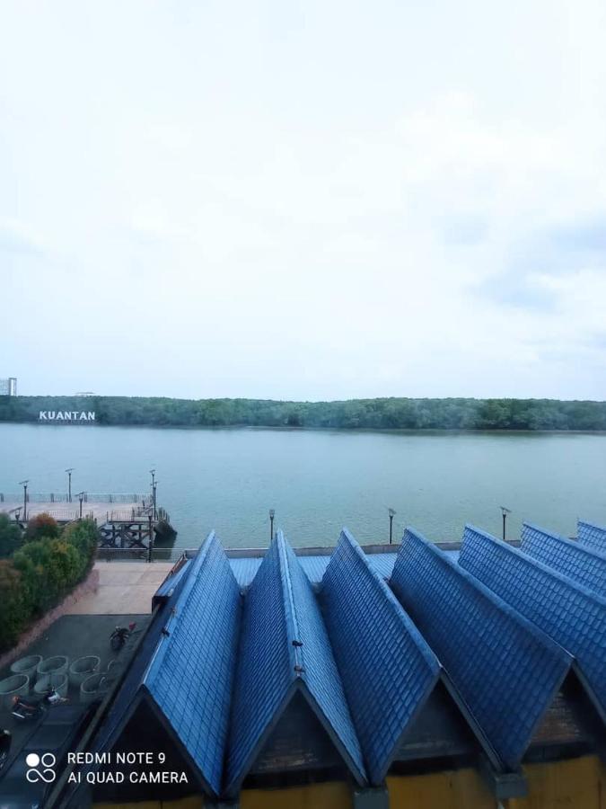 The Riverbank Hotel Kuantan Eksteriør billede