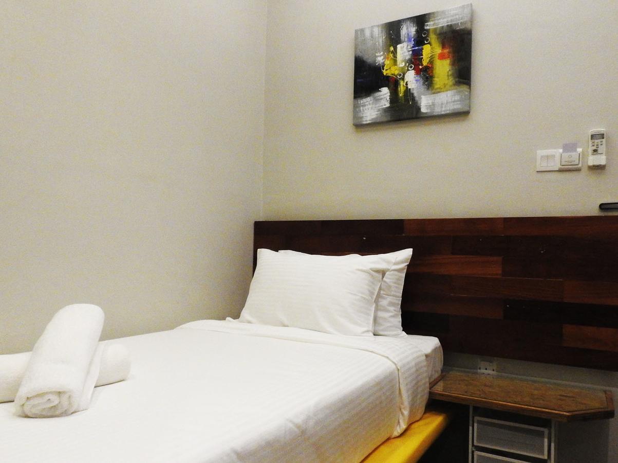 The Riverbank Hotel Kuantan Eksteriør billede