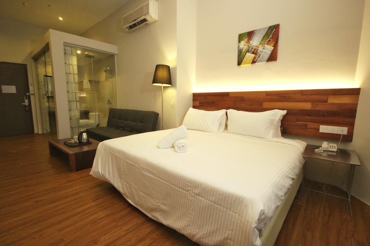 The Riverbank Hotel Kuantan Eksteriør billede